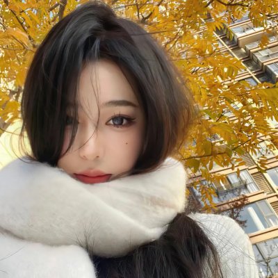 不装了,我比英雄还强